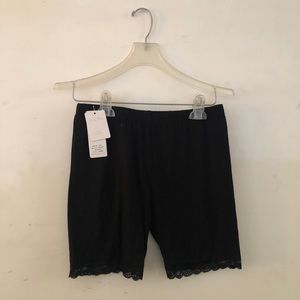 Little black bloomers